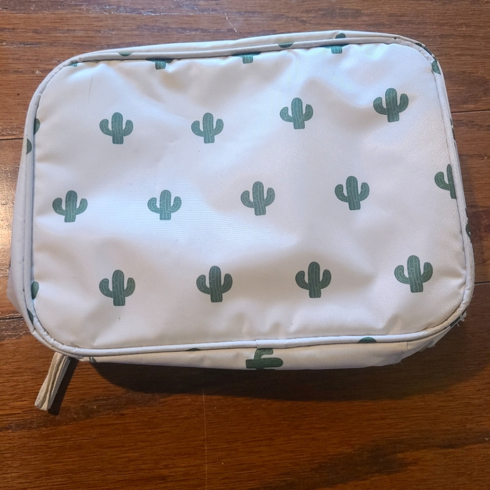 Cactus Print Cosmetic Travel Bag